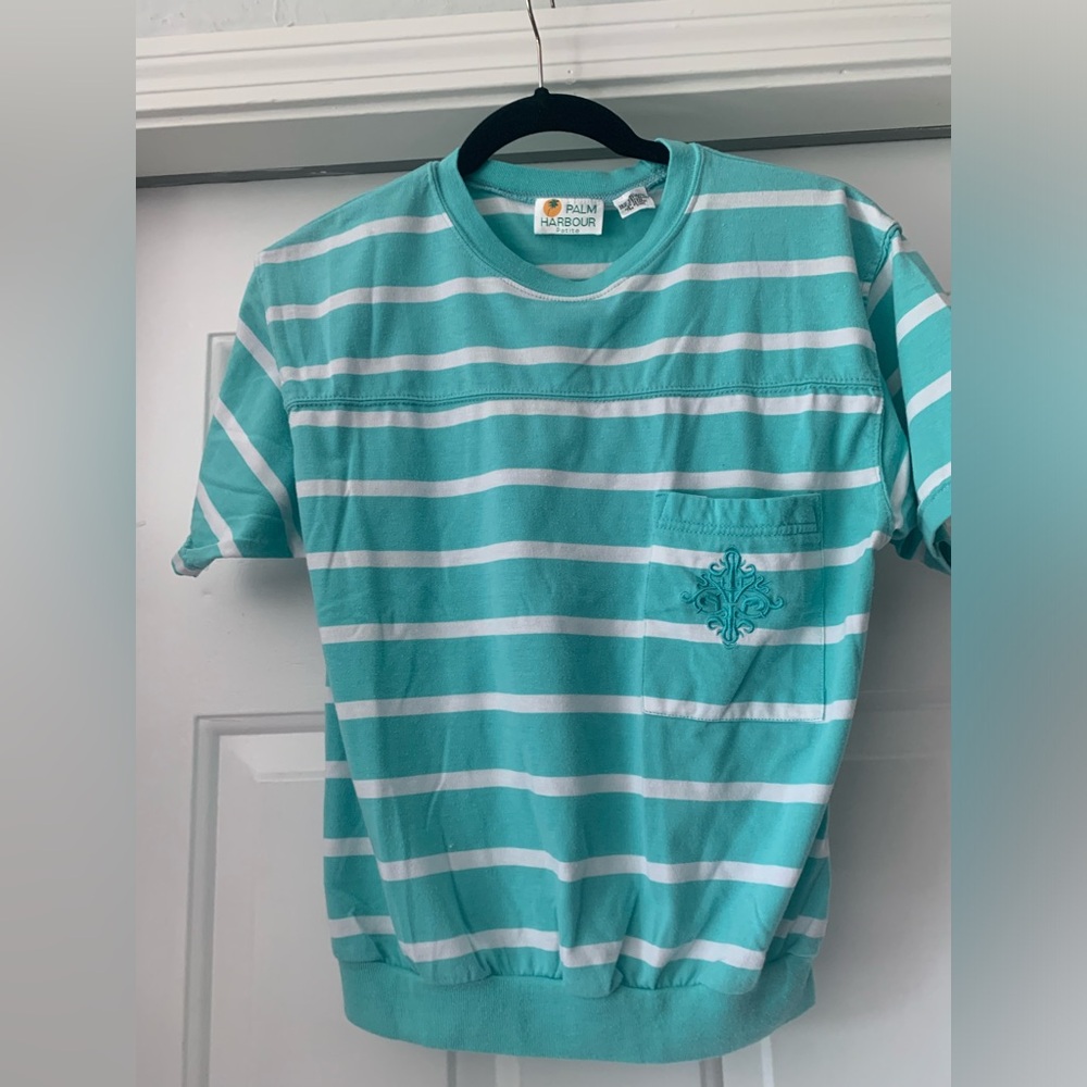 Women’s petite L Palm Harbour striped top